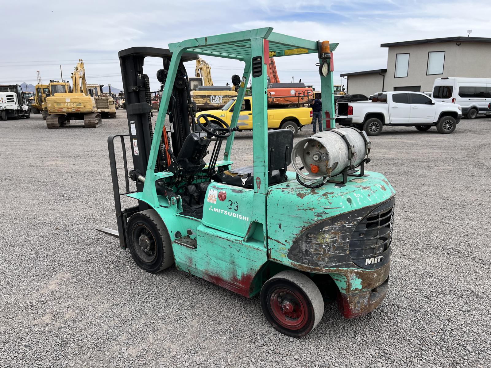 ./imagenes/INVOICE/2019/17942/MITSUBISHI FG25K (13).JPG